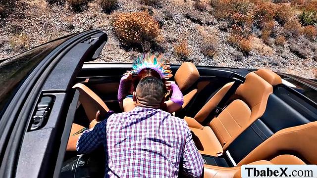 Stopping in the middle for this hot TS