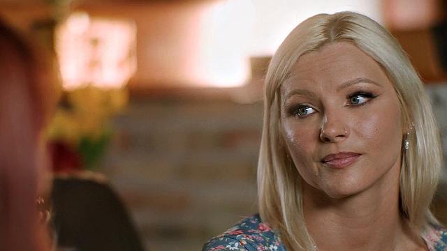 Gorgeous Stepsisters Zazie Skymm and Leya Desantis Fuck Each Other With A Strap-On