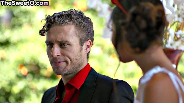 Ethnic beauty rendezvous after being dumped