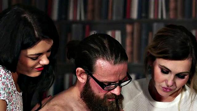 CFNM babes blowing guy in library