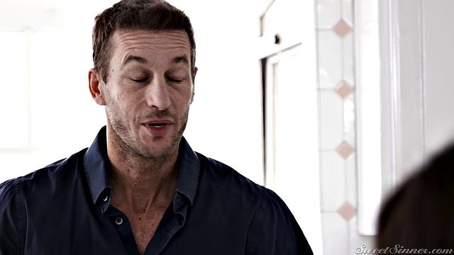 Скандал в постели: Kirsten изменяет мужу с Tom, страстный минет и кунилингус на кровати.