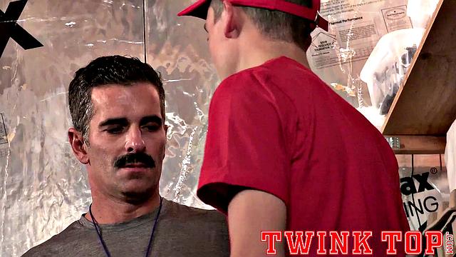 JACK ANDRAM Chapter 1 - Tryout