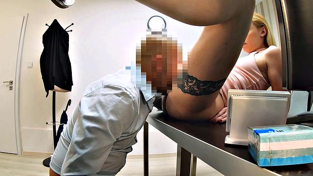 LOAN4K. Owner of a beauty salon came for a lone and gone with orgasm