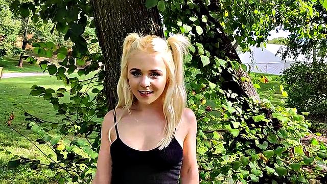 Stunning babe riding cock after deepthroat