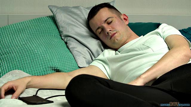 My Stepmom Has Me In Checkmate - S1:E10