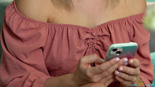 My Stepmom Has Me In Checkmate - S1:E10