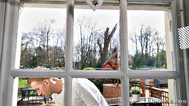 Window Washing Workers