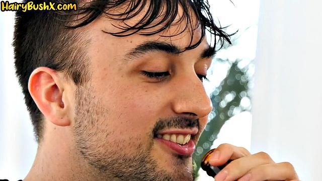 Hairybeaver sexy babe 3some