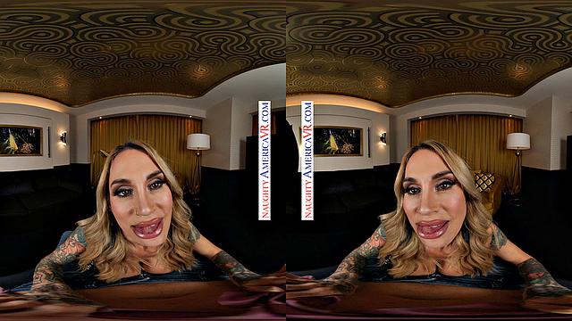 Gorgeous Big Tittied Blonde MILF Sarah Jessie loves a hard pounding of her delicious pussy