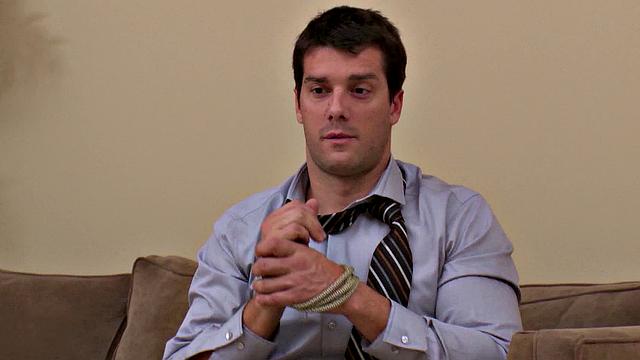 Jynx Maze мстит забывчивому Рамону анальным сексом на День святого Валентина