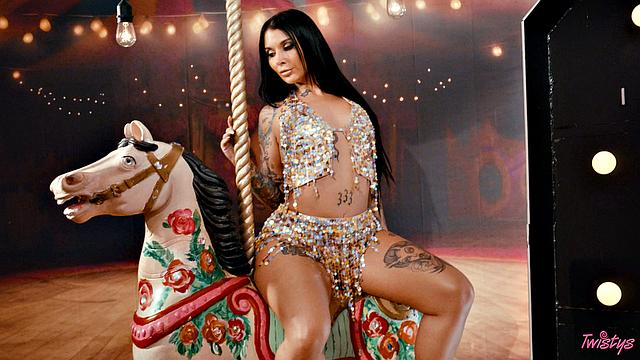 TOTM - The Greatest Display