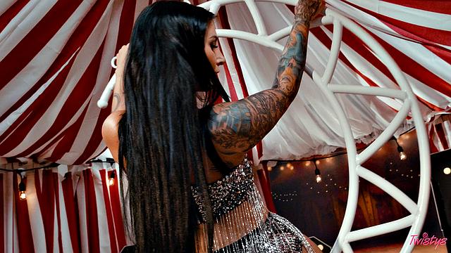 TOTM - The Greatest Display