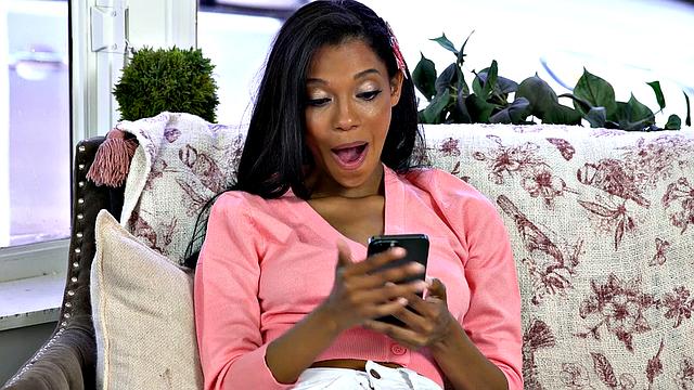 Готические девочки зажигают на Хэллоуин - в этот раз мрак реально возбуждает