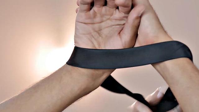 Brunette in Stockings Deepthroating BBC Before Hardcore Sex