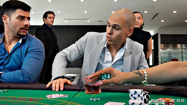 Raging Poker Hard On