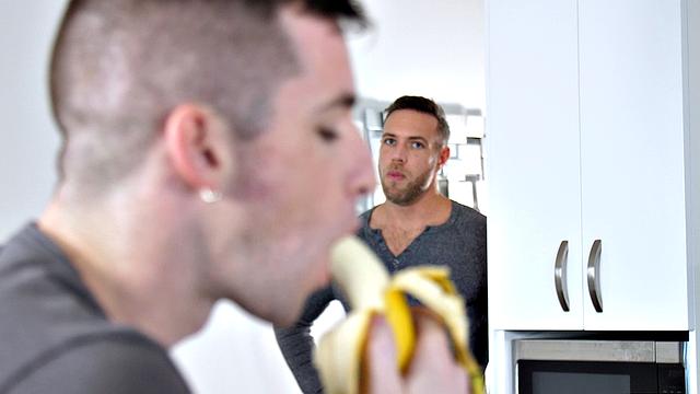 Black Eye (Alex Mecum, Thyle Knoxx)