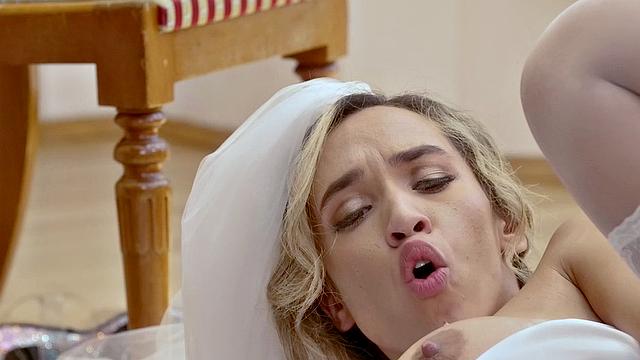 BRIDE4K. Monster-Law