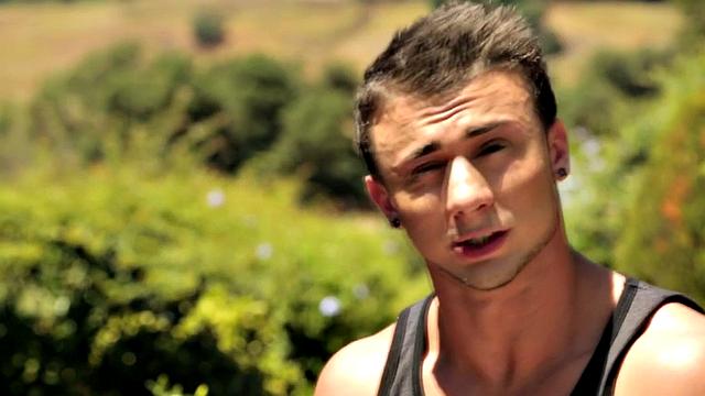 Shaved hunk teases butt and masturbates in solo action