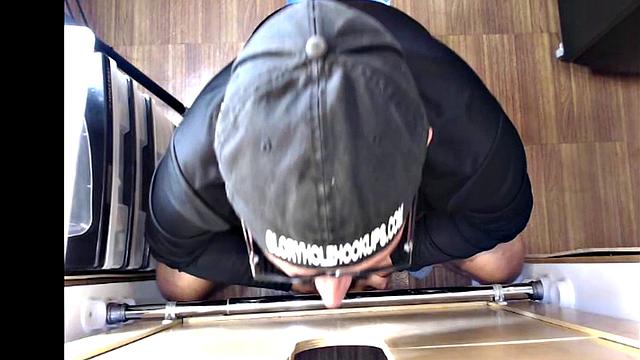 Gloryhole IR DILF barebacked by amateur till cum in mouth