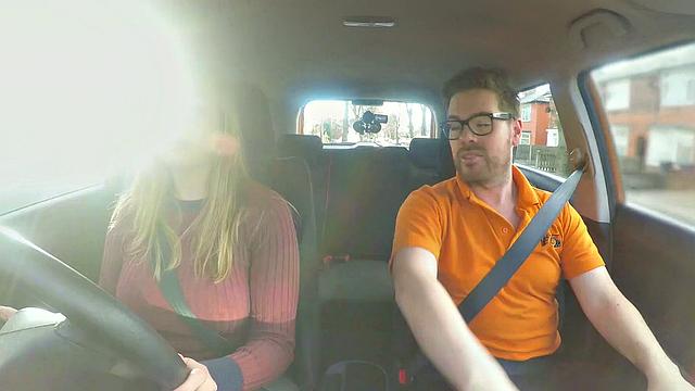 34F Boobs Bouncing in driving lesson