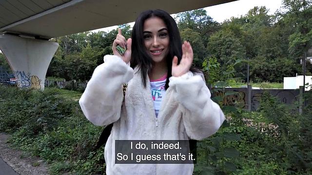 Cute big-titted picked up babe gets pussysmashed outdoors