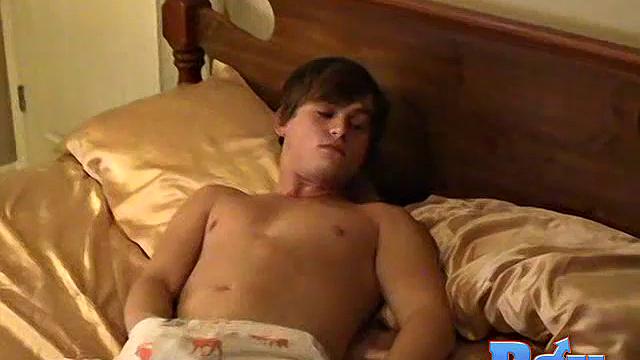 Ashton &amp;amp; William Rub One Out - Ashton &amp;amp; William Gets Off