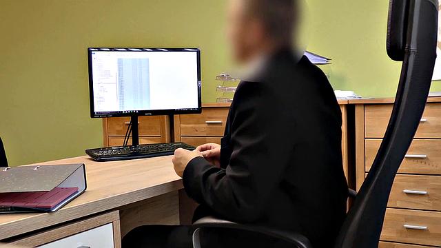 LOAN4K. MILF coaxed creditor into having fun for money