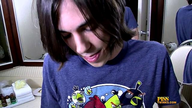 Adorable Uncut Guy Cums And Gets Wet - Tyler Haycock