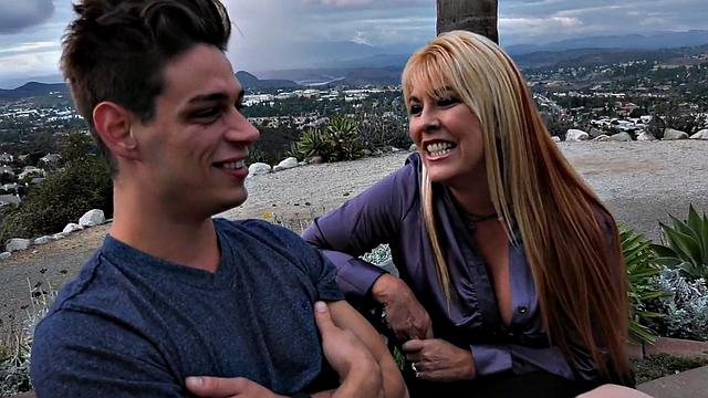 Hairy student MILF got pussypounded after teasing