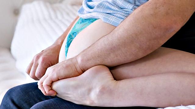 21yo petite lady smashed by thick dick in wet pussy