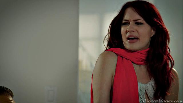 Джоэл и Натани трахнули жену на Рождество, пока куколд смотрит и ревнует!