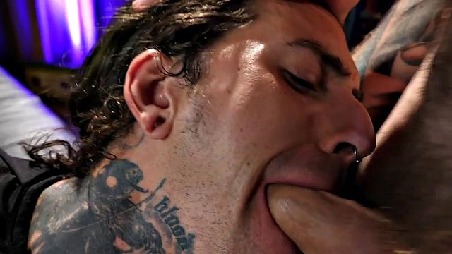 Tattooed gay deepthroating BFs cock