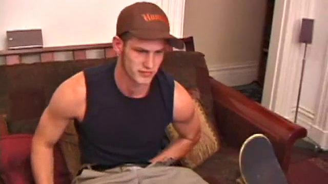 Kyler has been waiting for his big debut. A hot mid-westerner, the young man works construction and skates at the job site in the evenings. After working all day long and boarding, Kyler needs to unwind with a little personal time.