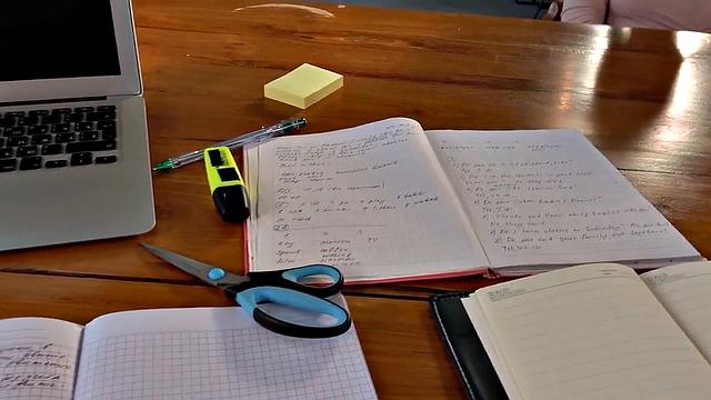 Voyeur watches amateur babe with glasses masturbate