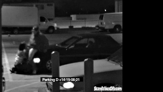 Hot Babe Blows her Boyfriend at Carpark