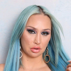 Nina Kayy