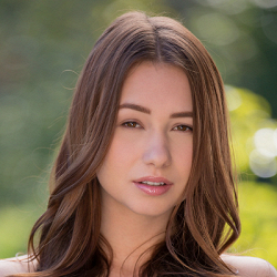 Taylor Sands