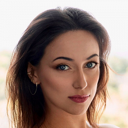 Jade Amour