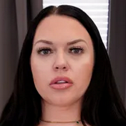Mandi May