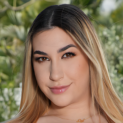 Lexi Grey
