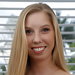 Macy Marx