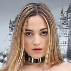 Marta Villalobos
