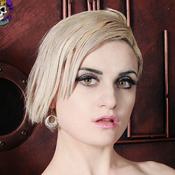 Annika Amour