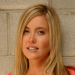Alicia Hole