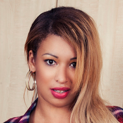 Yasmina Leigh