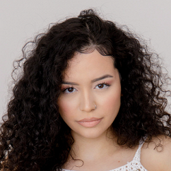 Thalia Diaz