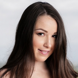 Lola Fox