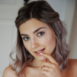Eva Elfie