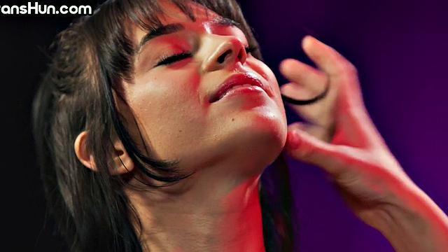 Transsexual lady fucks big booty babe in wet pussy