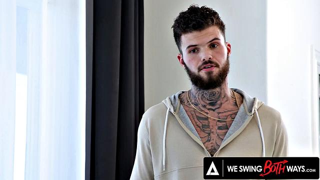 Мы смещаемся в оба направления - жена узнала, что я би! Лучшее!